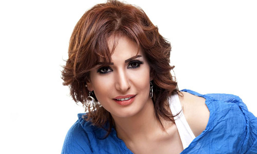 أمل رزق: أبحث عن دور لإمرأة صعيدية قوية وأخرى مجنونة أمل رزق: أبحث عن دور لإمرأة صعيدية قوية وأخرى مجنونة