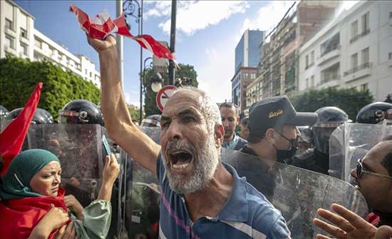 تونس.. هيئات حقوقية تحذر من "التضييق" على حرية التعبير تونس.. هيئات حقوقية تحذر من "التضييق" على حرية التعبير