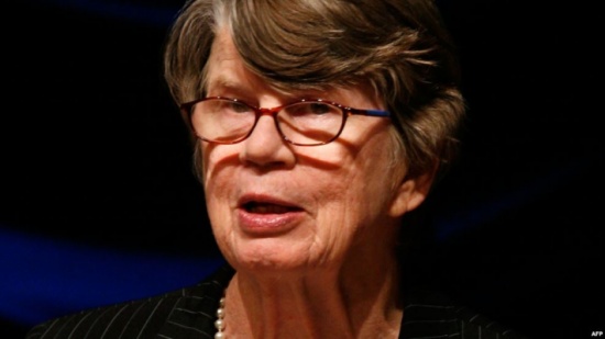 وفاة أول وزيرة عدل في تاريخ أمريكا جانيت رينو