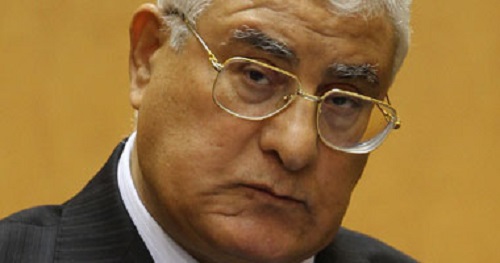 الرئاسة المصرية تصدر قرارا بتشكيل لجنة الخمسين لتعديل الدستور