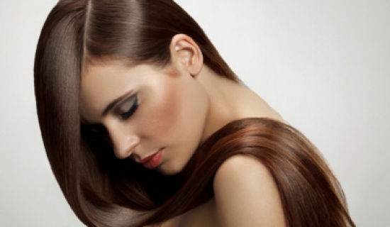 5 خلطات لشعر صحي وطويل هذا الصيف 5 خلطات لشعر صحي وطويل هذا الصيف