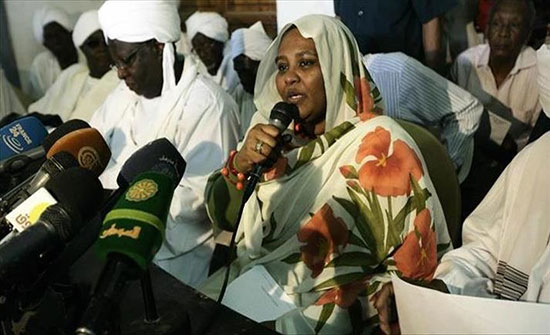 السودان.. محكمة طوارئ تحكم على مريم المهدي بالسجن والغرامة السودان.. محكمة طوارئ تحكم على مريم المهدي بالسجن والغرامة