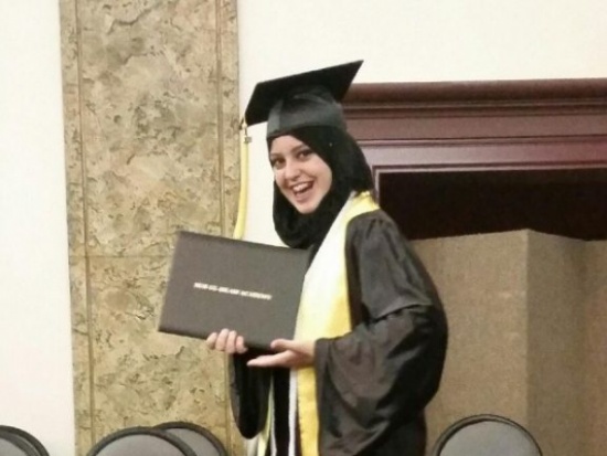 صورة: فتاة مسلمة تثير الجدل بحجابها في مدرسة عسكرية بأمريكا صورة: فتاة مسلمة تثير الجدل بحجابها في مدرسة عسكرية بأمريكا