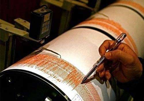 زلزال بقوة 4.4 درجة يضرب جنوب شرق إيران