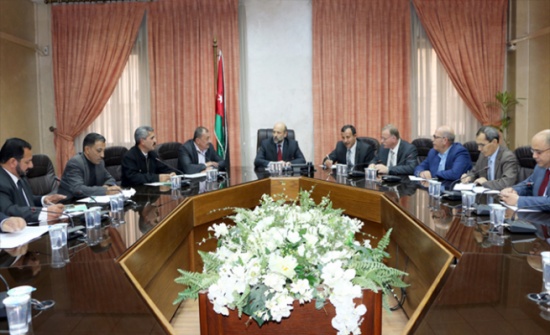 الرزاز يؤكد أهمية العلاقة التشاركية بين الوزارة ونقابة المعلمين الرزاز يؤكد أهمية العلاقة التشاركية بين الوزارة ونقابة المعلمين