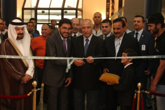 معرض فوتوغرافي للفنان القضاة في مركز الحسين الثقافي