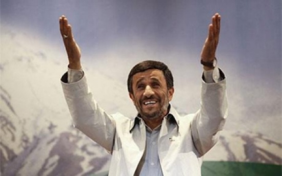 إيرانية تطلب يد أحمدي نجاد للزواج !! إيرانية تطلب يد أحمدي نجاد للزواج !!