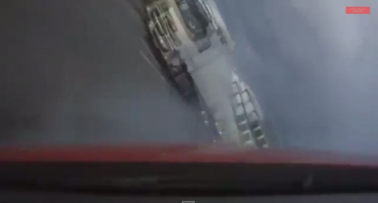 شاهد لحظة تعرض سيارة لانقلاب