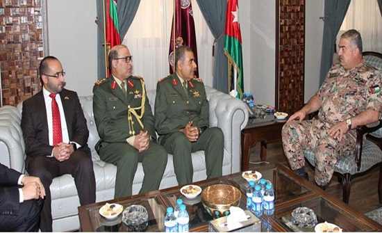 فريحات يستقبل وفداً عسكرياً إماراتياً