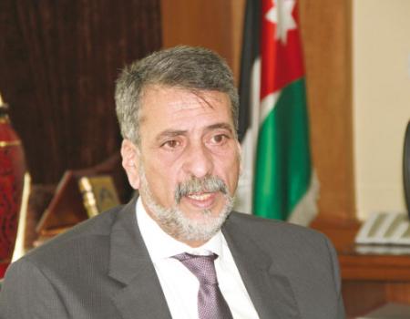 الكلالدة يقيم حفل إفطار لأمناء الأحزاب الاربعاء