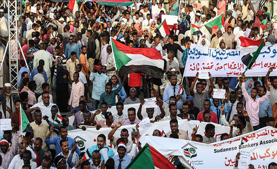 "الحرية والتغيير" بالسودان: نرفض مشاركة رموز النظام بالمرحلة المقبلة "الحرية والتغيير" بالسودان: نرفض مشاركة رموز النظام بالمرحلة المقبلة