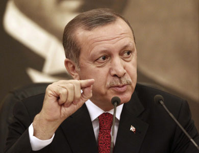أردوغان : على الطاغية الأسد أن يرحل أردوغان : على الطاغية الأسد أن يرحل
