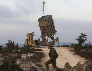 الجيش الإسرائيلي ينصب بطاريات ‘القبة الحديدية’ استعدادا لتصعيد محتمل ضد غزة