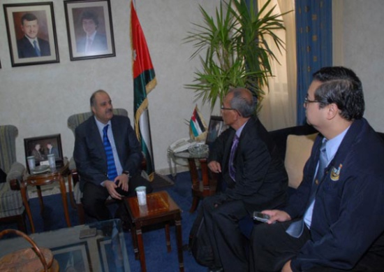 وفد أكاديمي من جامعة كوالالمبور الماليزية يزور الجامعة الهاشمية وفد أكاديمي من جامعة كوالالمبور الماليزية يزور الجامعة الهاشمية