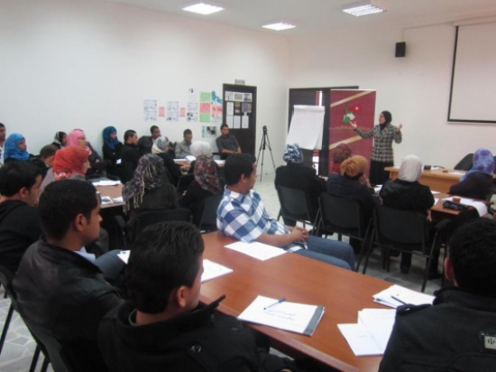 النقاشية في العقبة بعنوان " تطوير نظامنا الديمقراطي لخدمة جميع الأردنيين"