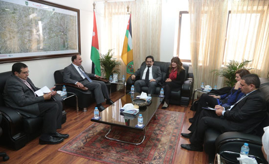 القضاة يلتقي القائمين على مبادرة "جامعات ضد الفساد"