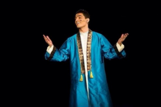 الصور الأولى لمحمد عساف في مسرحية "عناقيد الضياء" الصور الأولى لمحمد عساف في مسرحية "عناقيد الضياء"