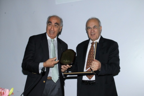 جامعة فيلادلفيا تستضيف البروفيسور مارتن مراد - صور