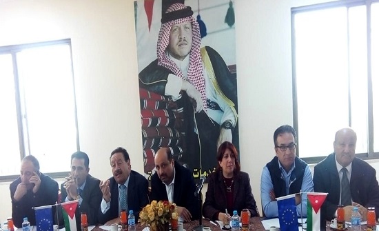 ورشة في البلقاء عن تمكين الشباب ورشة في البلقاء عن تمكين الشباب