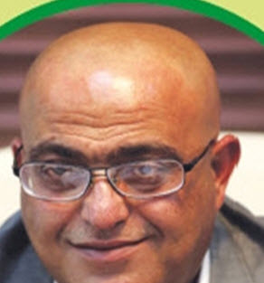 عطية يثمن قرار بلتاجي زيادة رواتب العمال والمستخدمين في الأمانة