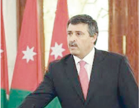وزير العمل يتفقد واقع الاحتياجات من فرص العمل في الطفيلة وزير العمل يتفقد واقع الاحتياجات من فرص العمل في الطفيلة