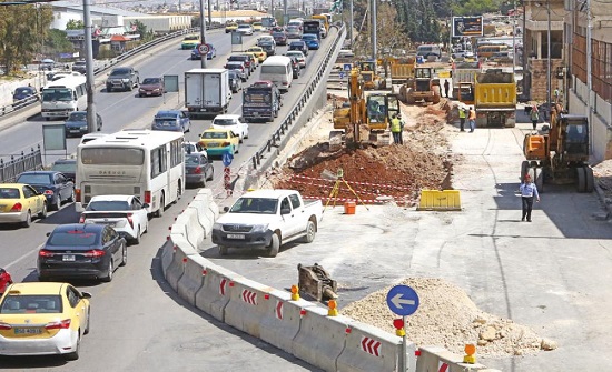 تجارة عمان تباشر باجراءات المطالبة بتعويض التجار المتضررين