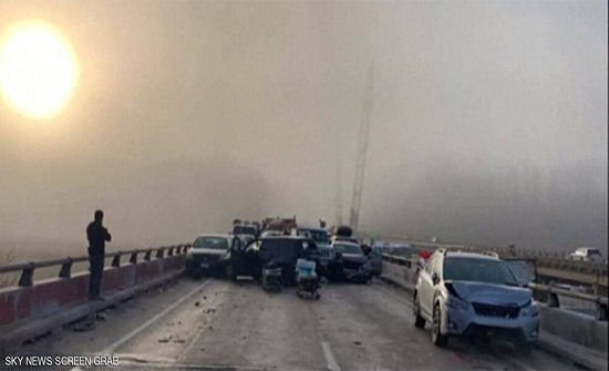 بالفيديو.. تصادم عشرات السيارات في حادث سير بامريكا بالفيديو.. تصادم عشرات السيارات في حادث سير بامريكا