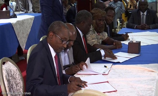 السودان.. توقيع 3 بروتوكولات أمنية لمسار دارفور