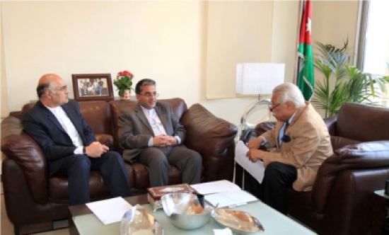 امين عمان يلتقي السفير الايراني و يبحث معه سبل تعزيز التعاون بين عمان و طهران