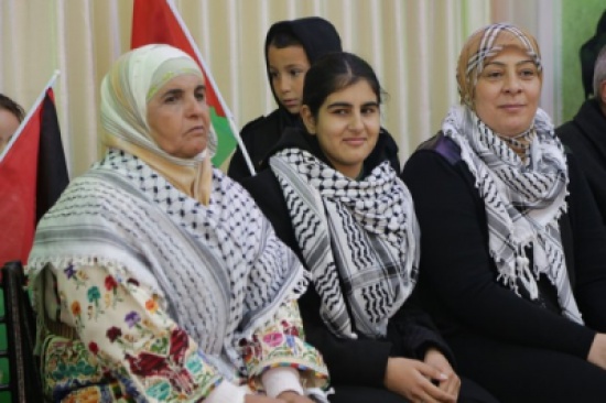 غنام للمحررة ملاك : ابتسامتك حرة تقهر السجان وعلى العالم انقاذ الطفل الفلسطيني