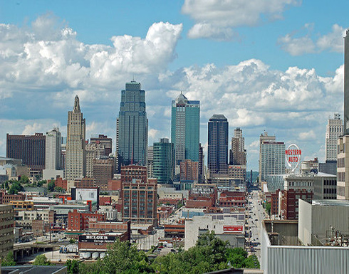 مقتل تسعة أشخاص في عملية إطلاق نار في مدينة ميسوري الامريكية