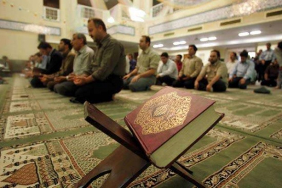 مفتي المملكة يطلب تقديم او تأخير موعد الصلاة حسب حالة الجو مفتي المملكة يطلب تقديم او تأخير موعد الصلاة حسب حالة الجو