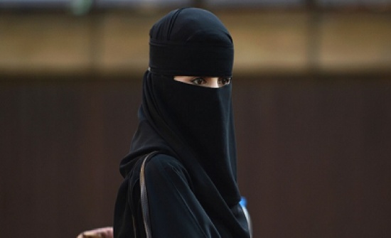 سعودي أبلغ الشرطة عن اختفاء زوجته.. والأمن يصدم الزوج بعد العثور عليها! سعودي أبلغ الشرطة عن اختفاء زوجته.. والأمن يصدم الزوج بعد العثور عليها!