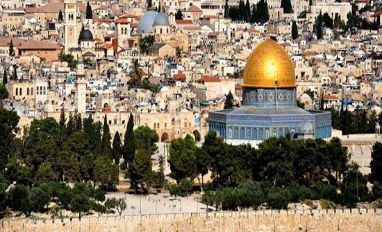 فلسطيني يسمّي توائمه الثلاثة "قدس.. عاصمة.. فلسطين" فلسطيني يسمّي توائمه الثلاثة "قدس.. عاصمة.. فلسطين"
