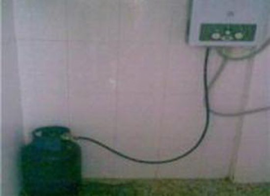 اختناق 4 سوريين بغاز " الكيزر " في عمان