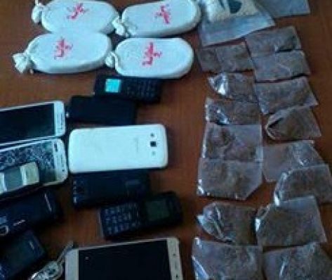 القبض على مطلوب خطير ومسلح في الرصيفة القبض على مطلوب خطير ومسلح في الرصيفة