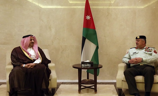 "رئيس الاركان المشتركة" يستقبل نائب رئيس مجلس الوزراء القطري "رئيس الاركان المشتركة" يستقبل نائب رئيس مجلس الوزراء القطري