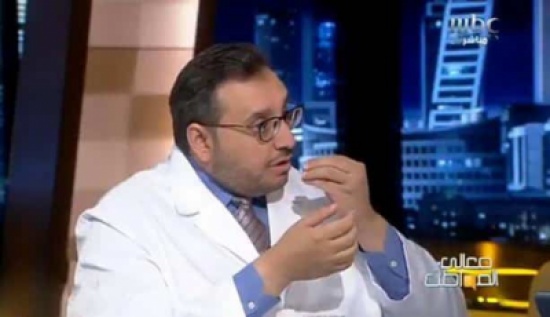 بالفيديو.. طبيب سعودي: مريض الإيدز يستطيع الزواج من غير مصابة لإنجاب الأطفال بالفيديو.. طبيب سعودي: مريض الإيدز يستطيع الزواج من غير مصابة لإنجاب الأطفال