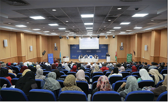 ندوة حول كتاب "عقد على نقد" للكاتب ابو عواد