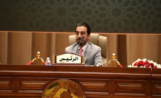 رئيس البرلمان العراقي يطالب الحكومة بأسماء "حيتان الفساد" لمحاسبتهم رئيس البرلمان العراقي يطالب الحكومة بأسماء "حيتان الفساد" لمحاسبتهم