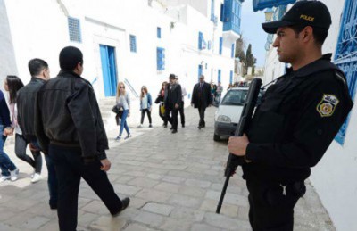 مقتل عسكريين اثنين في انفجار لغم زرعه جهاديون غرب تونس مقتل عسكريين اثنين في انفجار لغم زرعه جهاديون غرب تونس