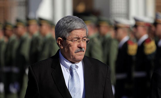 أويحيى ينفي "شائعات" حول نيته مغادرة الجزائر