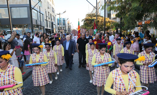 سفارة جمهورية سيرلانكا تقيم مهرجان تراثي في شارع الوكالات