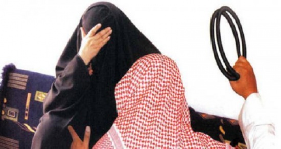 جزائية جدة تحبس زوجاً خمسة أيام لضربه زوجته بسبب 10 ريالات جزائية جدة تحبس زوجاً خمسة أيام لضربه زوجته بسبب 10 ريالات