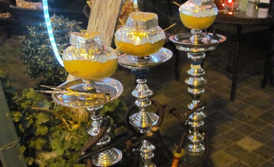 اغلاق محل لبيع المعسل والاراجيل واتلاف مواد غذائية في مأدبا اغلاق محل لبيع المعسل والاراجيل واتلاف مواد غذائية في مأدبا