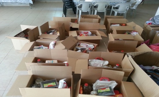 المنطقة العسكرية الشمالية توزع 3000 طرد بمحافظة إربد