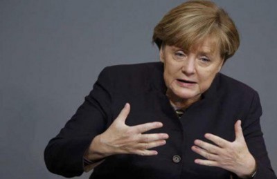 ميركل تدعو إلى مكافحة معاداة السامية بحزم