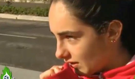 فتاة تبكي بعدما حقق رونالدو حلم حياتها