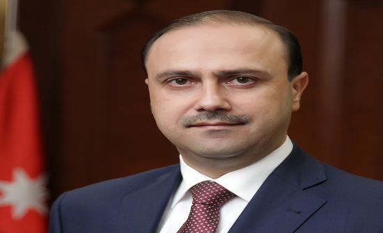 الحكومة: الأردن مستمر بتسليم المساعدات الانسانية الى قاطني مخيم الركبان الحكومة: الأردن مستمر بتسليم المساعدات الانسانية الى قاطني مخيم الركبان