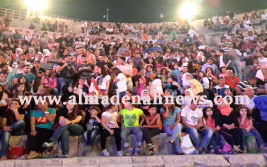 بالصور : آلاف الجماهير في حفل نجوى كرم في جرش بالصور : آلاف الجماهير في حفل نجوى كرم في جرش